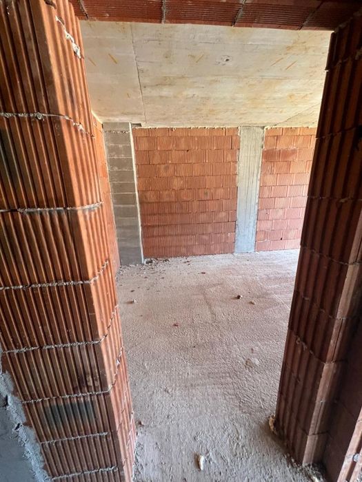 Продава се Двустаен апартамент в Пловдив, Южен - 63 кв.м за 1540 €/кв.м - Снимка #4