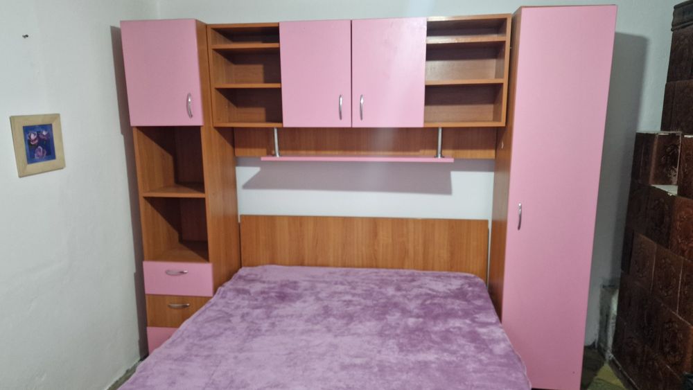 Vand mobilier dormitor