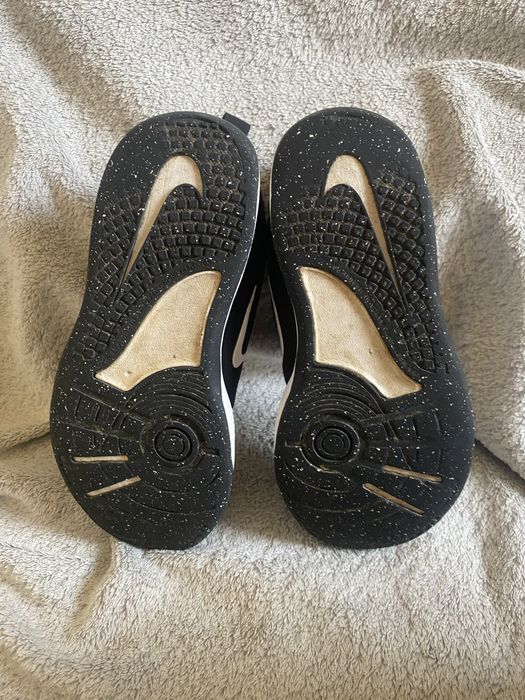 Pantofi sport Nike  nr:31.5.