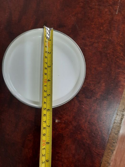 Крышки эмалированные разные