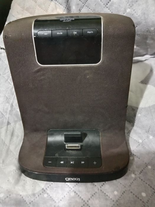 Продается айфон 3