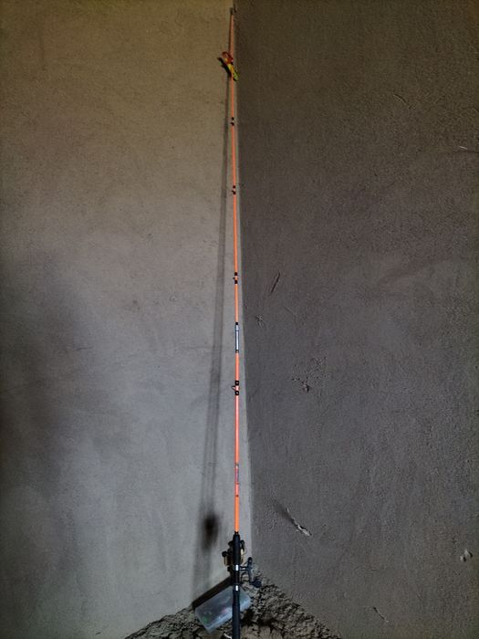 Спиннинг Крокодил 2,4м,+2 набор