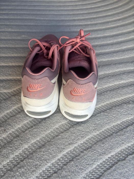 Маратонки Nike Air Max Command