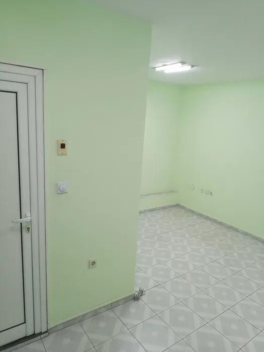 Дава се под наем Двустаен апартамент в Варна, Център - 57 кв.м за 400 € - Снимка #3