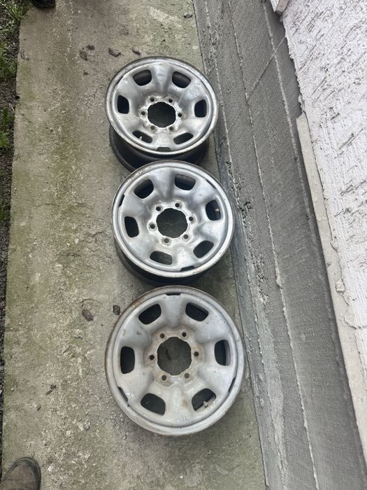 Продам диск от Хайлюкс