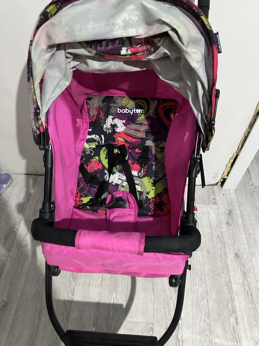 Продам коляску в отличном состоянии.