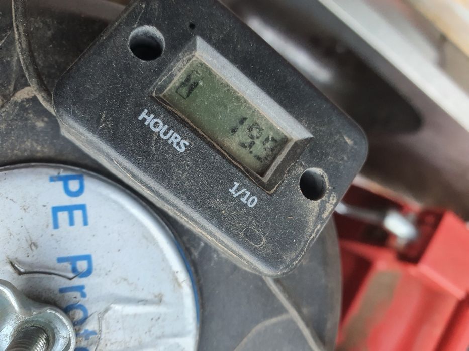 Tocator de vegetație