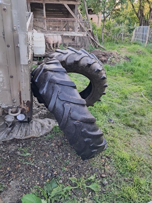 Anvelope tractor 445