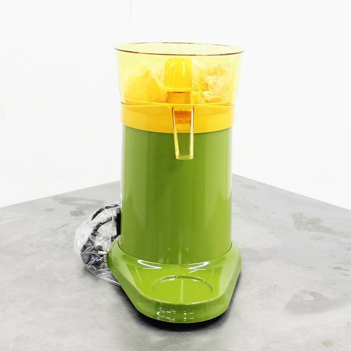 Соковыжималка для цитрусов!