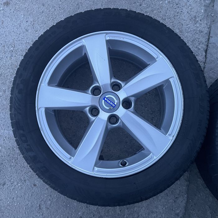 Jante Volvo V40 S40 S60 V70 5x108 16