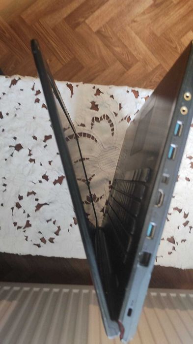 Laptop MSI GE72HQ I7 Procesor 5600 Video Nvidia GTX 2 giga ddr 5,960mb 16 giga rami ddr3L,1SSD M2 Sata 128 giga 1 sata  1 pci slot,17 inchci