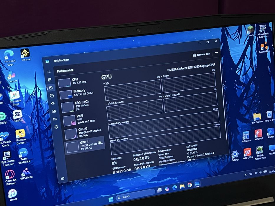 Laptop MSI RTX 3050 144 HZ i5-11400H 16 GB RAM 512GB SSD Tastatura iluminată