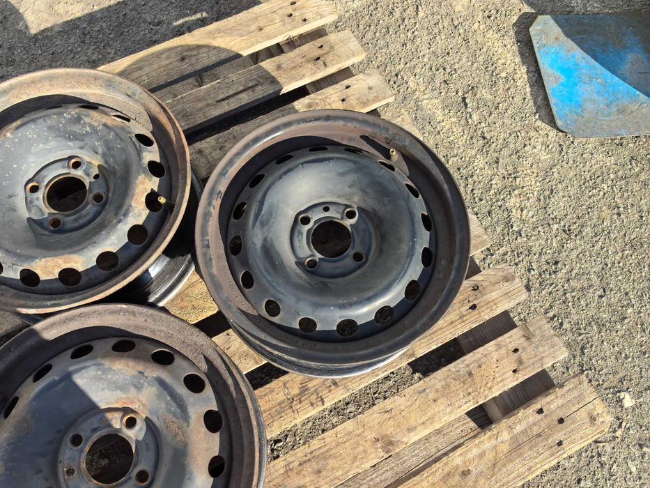 14 цола 4 х 100 мм Рено Туйнго / Клио / Канго - 5,5 Инча / ЕТ 29