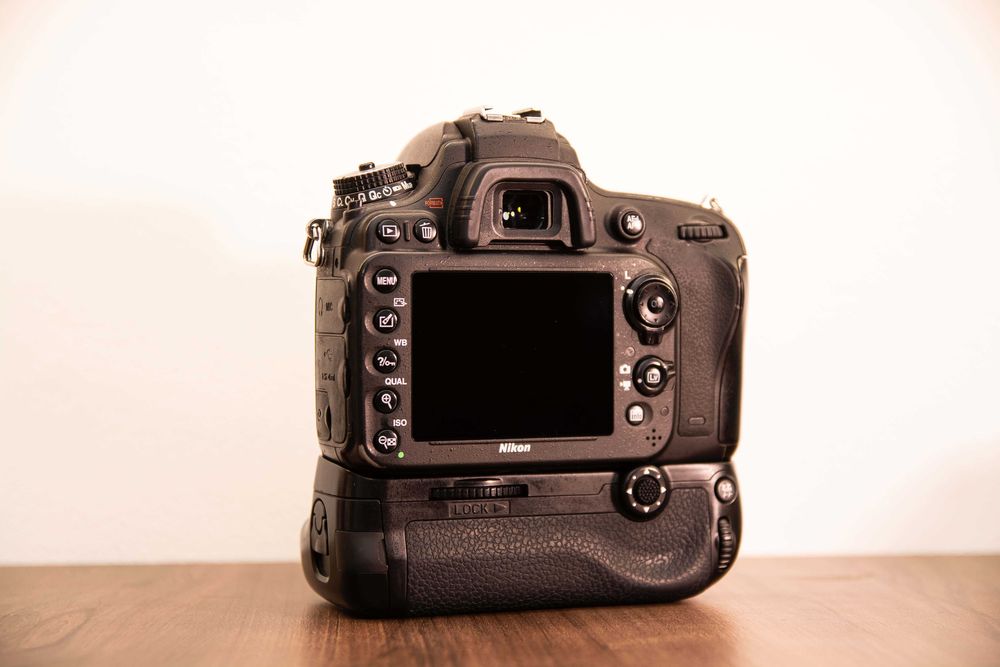 Nikon D610 Aparat Foto DSLR 24.3MP Fx Full Frame