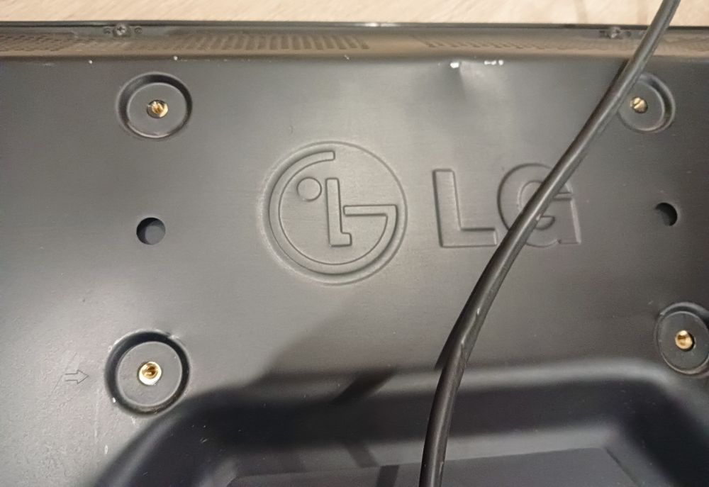 Отдам плазму на запчасти