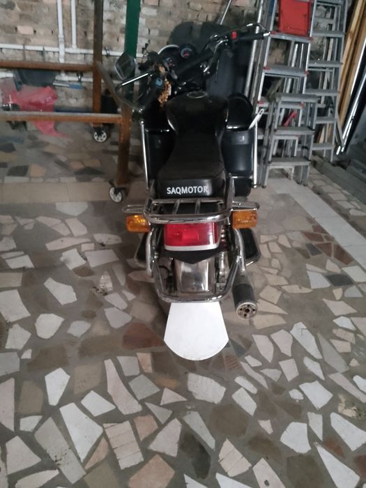 Мотоцикл новый 200