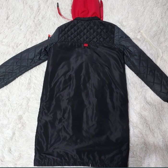 Продам куртку демисезонную