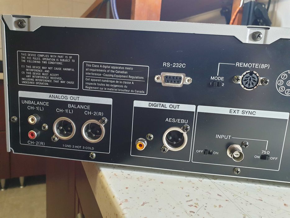 Profesional SONY CD Player CDP - D 500