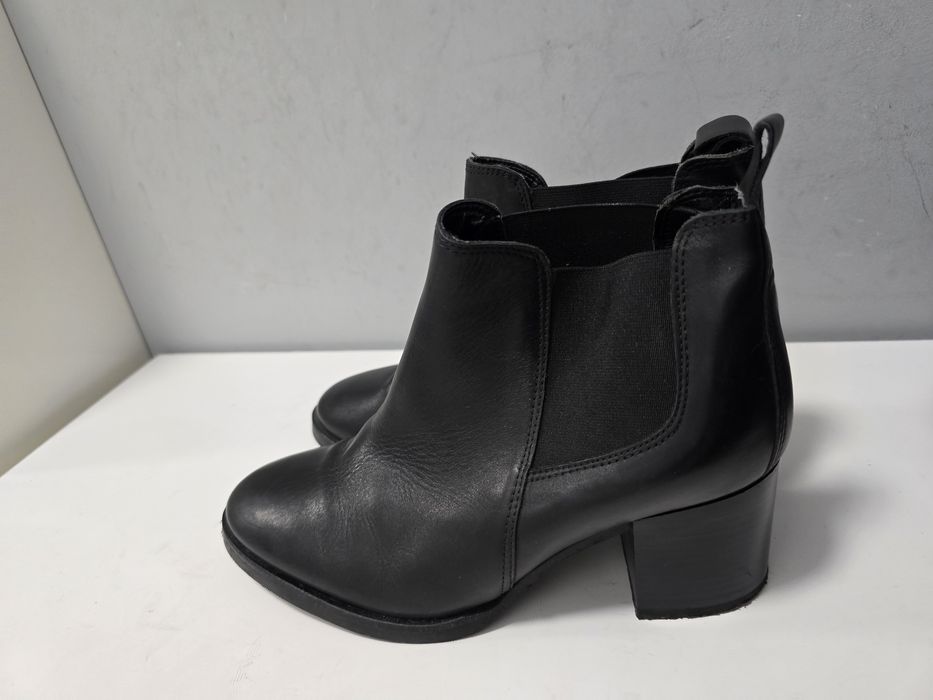 Боти Bata естествена кожа