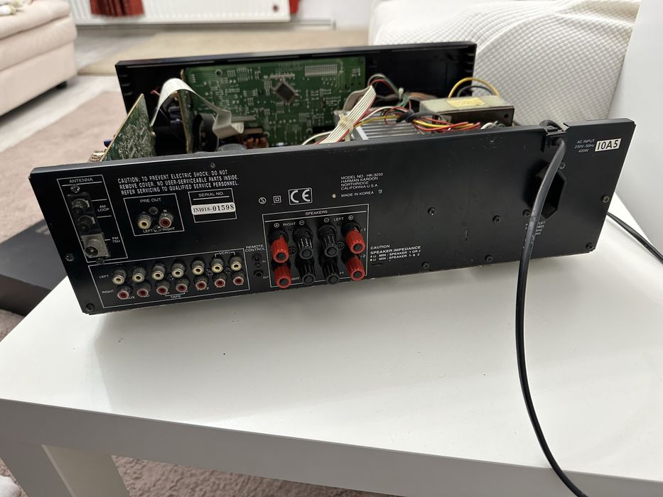 Stație amplificare DEFECTĂ . Harman kardon .