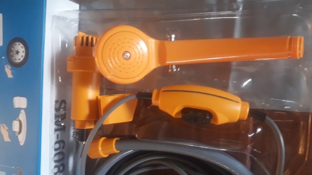 Duș alimentat la 12V. NOU, Nefolosit