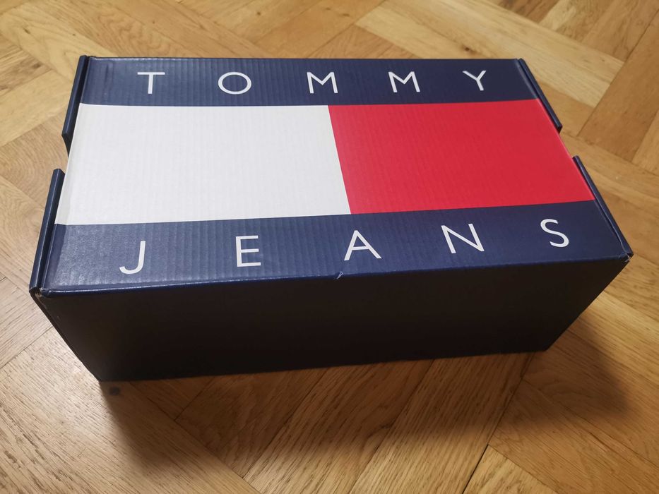 Tommy Hilfiger мъжки маратонки номер 45