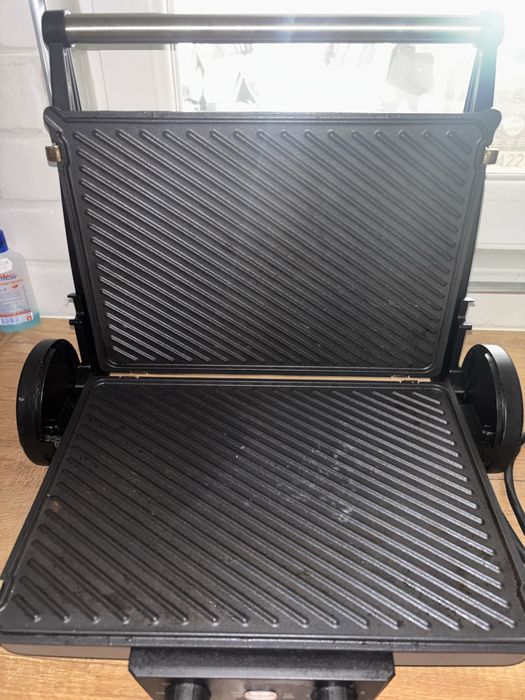 Мултифункционлен грил BOSCH TCG4215(2000W)