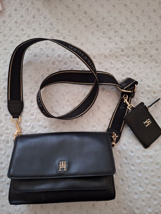 Tommy hilfiger дамски чанти