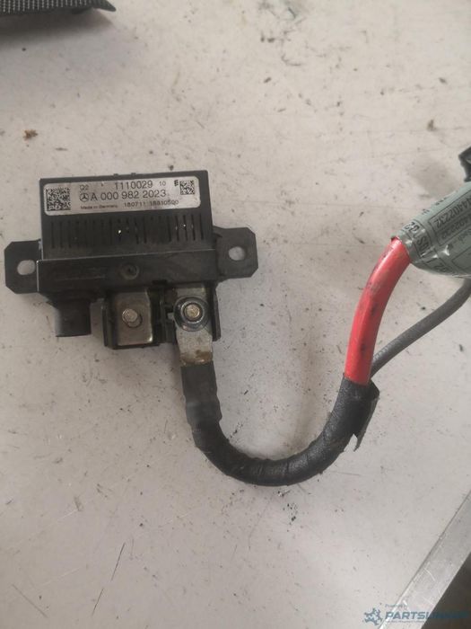 Calculator Baterie Mercedes-Benz C-Class (W204) [ 2007 - 2014 ] Oem