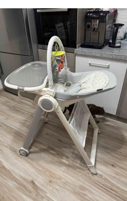 Детский стульчик для кормления