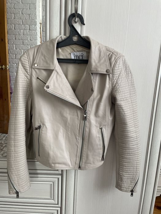 Куртка из натуральной кожи