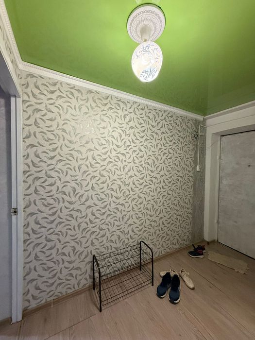 продам 2х ком квартиру