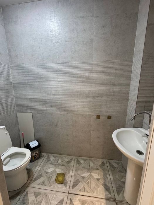 Аренда под офис,клиника  вдоль дороги