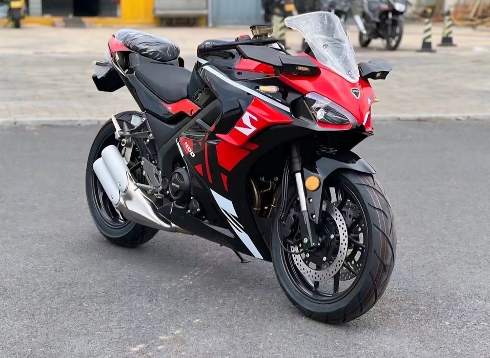 Ducati 400cc injector yangi