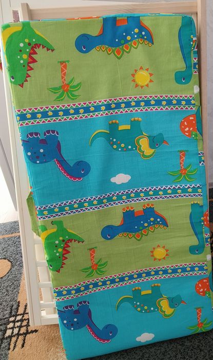 Продам детскую кроватку