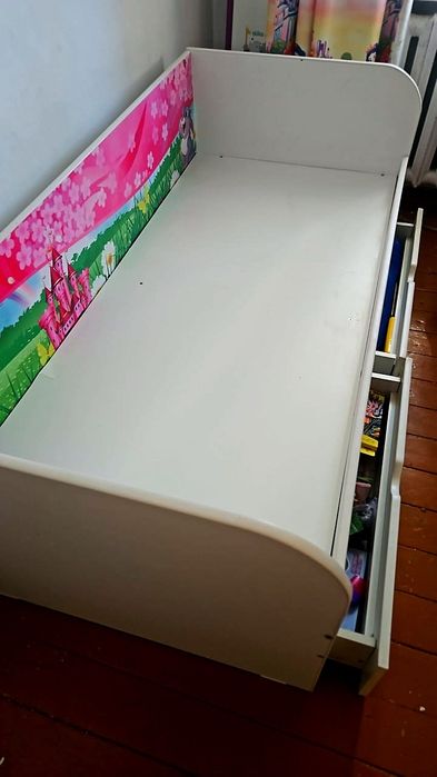 Продам детскую кровать