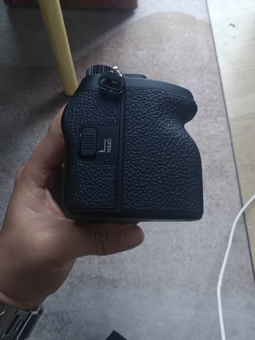 Sony A7V абсолютно новая