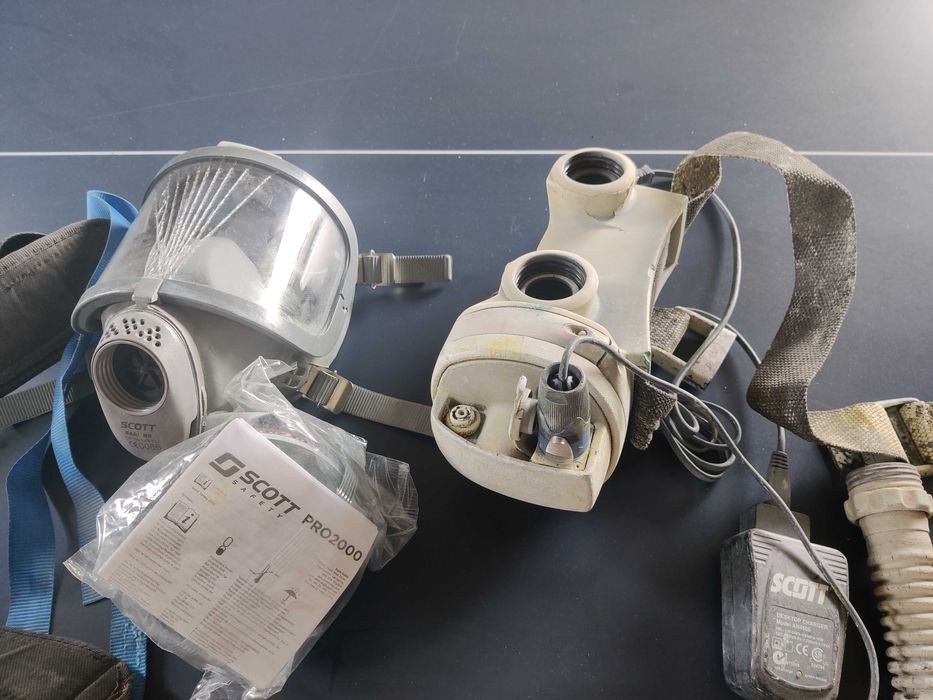 Masca cu pompa de aer profesional Scott