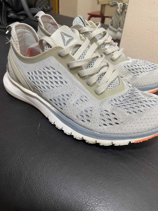 женские Reebok (оригинал) 36 размер