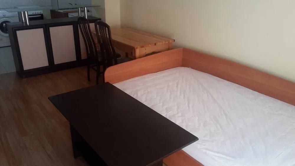 Дава се под наем Двустаен апартамент в София, Левски В - 60 кв.м за 450 € - Снимка #2