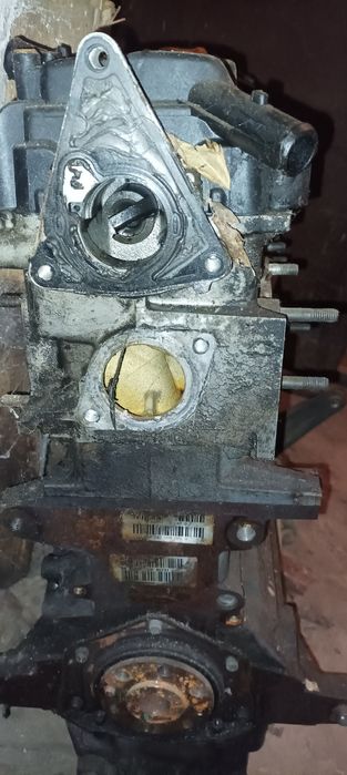 Цилиндрова глава за опел зафира