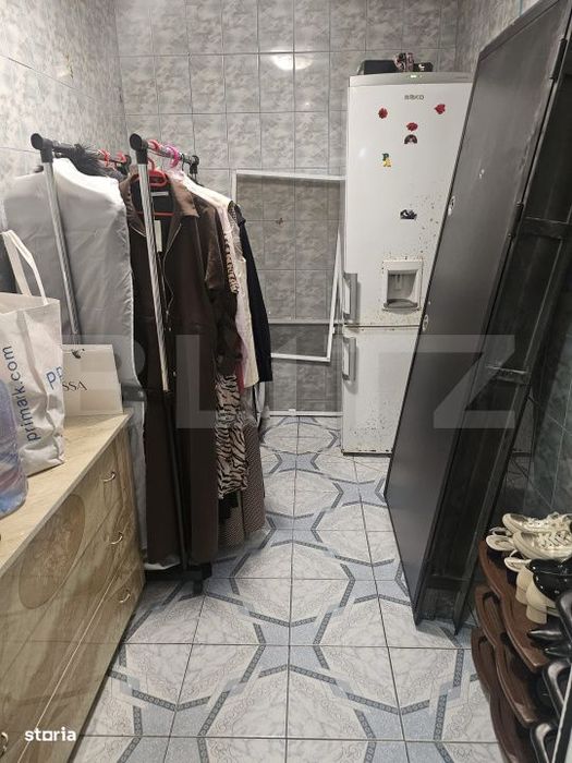 Apartament de vanzare, 2 camere, semidecomandat, zona viaduct