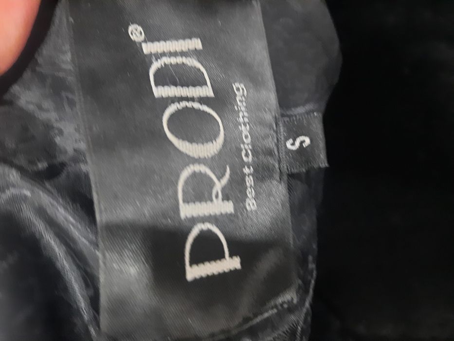 Продам мутоновую шубу