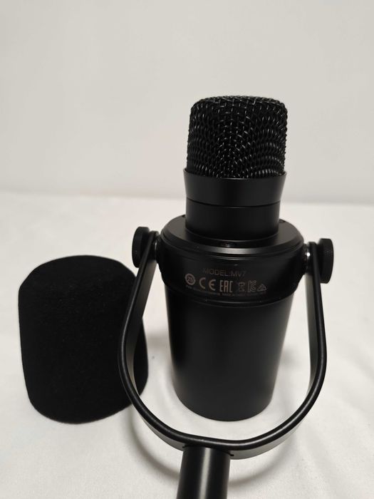 Microfon dinamic, Shure MV7, 3 m,  cu conexiune USB-C si jack+stativ