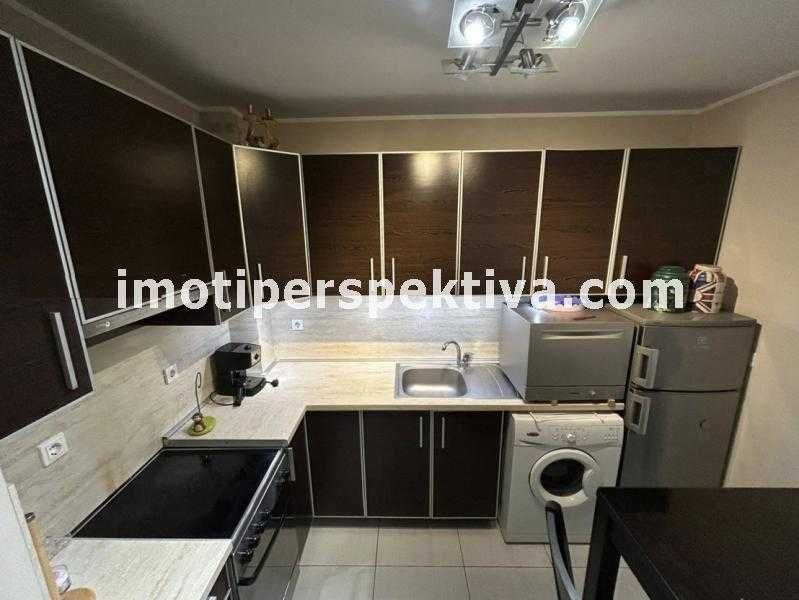 Продава се Двустаен апартамент в Пловдив, Кършияка - 73 кв.м за 943 €/кв.м - Снимка #1