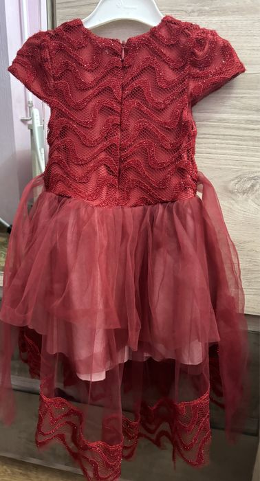 Платье на девочку 110-116рост