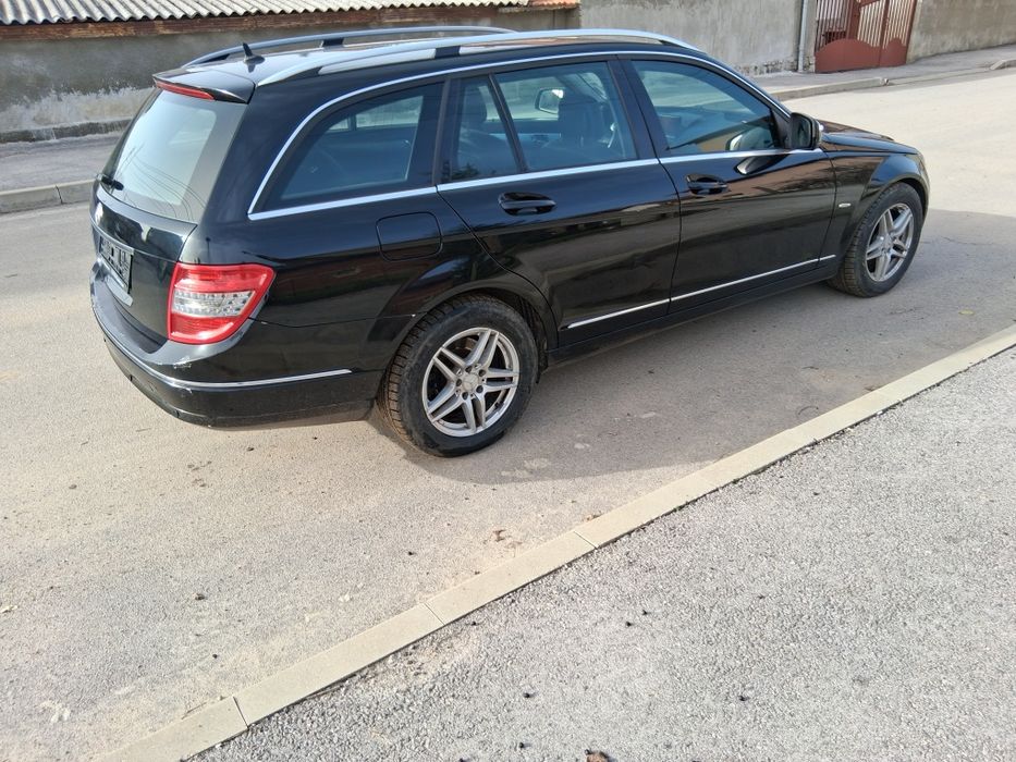 Мерцедес W204 220 cdi на части!