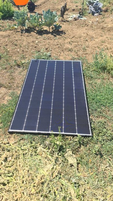 Panouri fotovoltaice si acumulator