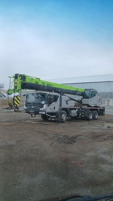 Автокран хизмати  ZOOMLION 30 т