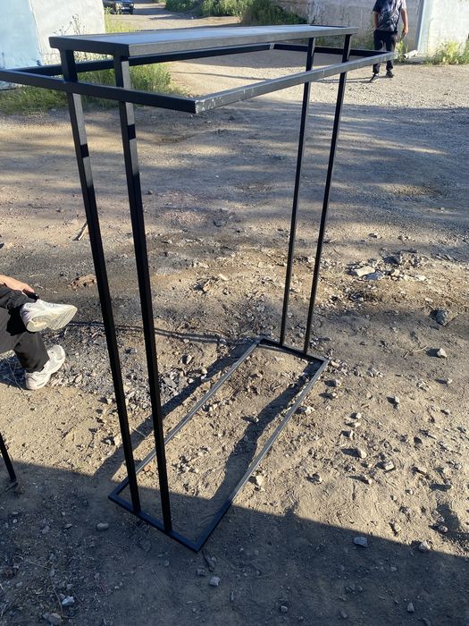 Вешало для одежды